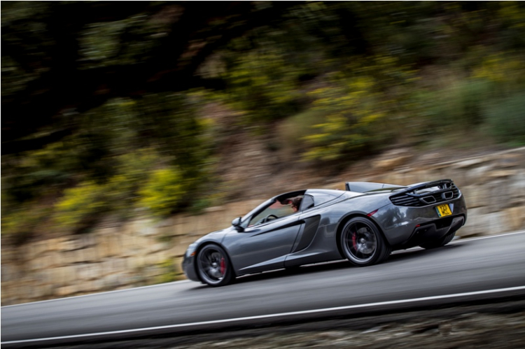 MC LAREN 12C SPIDER....................................................khi nào sẽ về VN :)