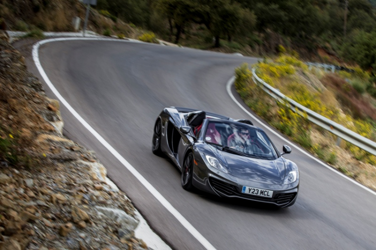 MC LAREN 12C SPIDER....................................................khi nào sẽ về VN :)