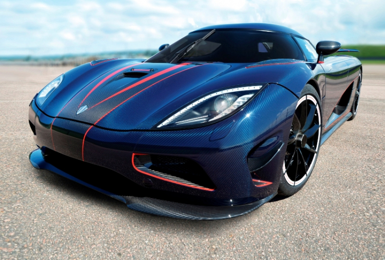 Một ngày nào đó.........KOENIGSEGG AGERA R sẽ.............nhập mà không tái xuất tại VN ;)