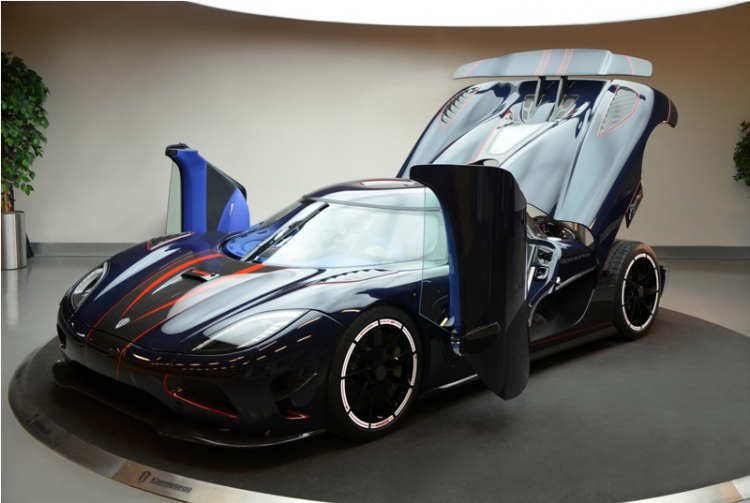 Một ngày nào đó.........KOENIGSEGG AGERA R sẽ.............nhập mà không tái xuất tại VN ;)