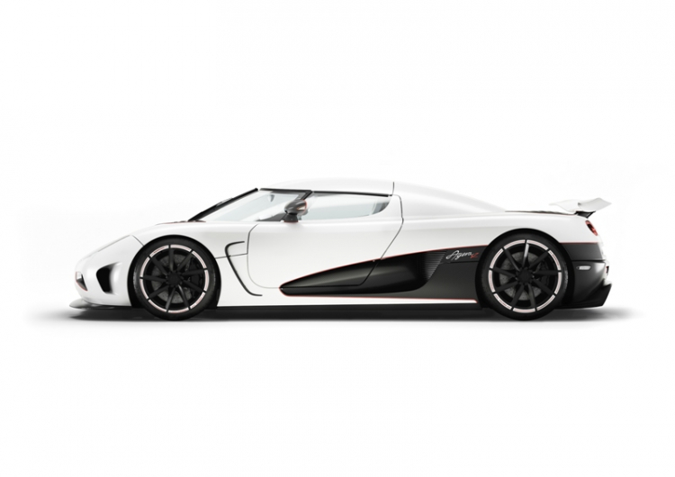 Một ngày nào đó.........KOENIGSEGG AGERA R sẽ.............nhập mà không tái xuất tại VN ;)