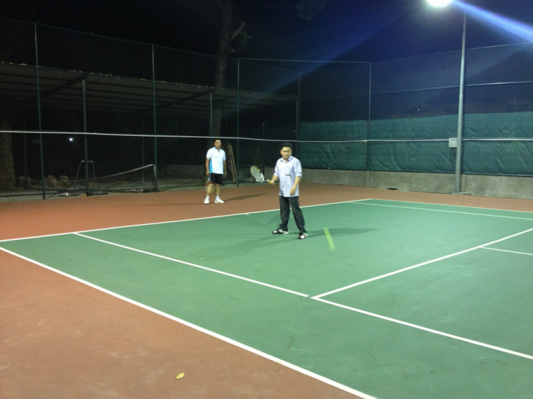 OS.XNL- CLB Tennis Xóm nhà lá