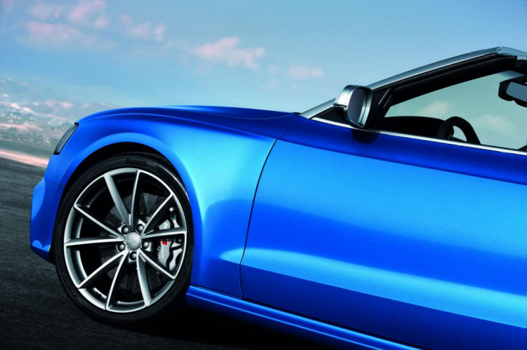 AUDI RS5 CABRIOLET thể thao, an toàn, công nghệ...