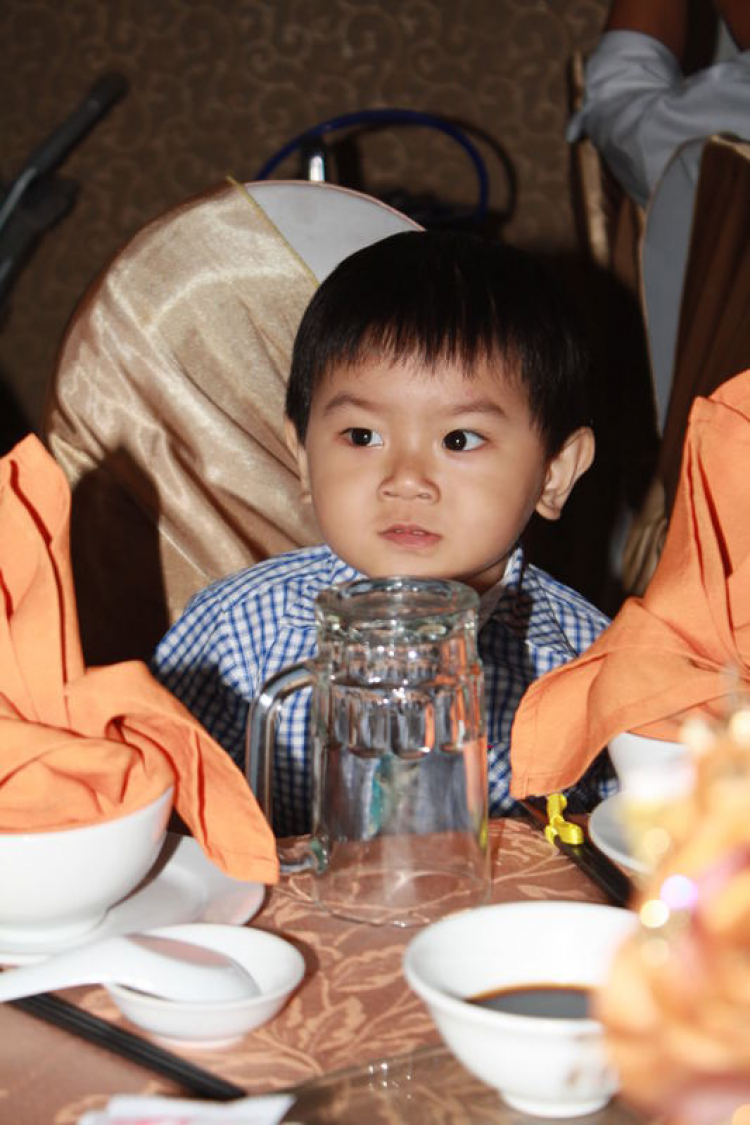 Con của chúng ta xinh quá Con của chúng ta xinh quá