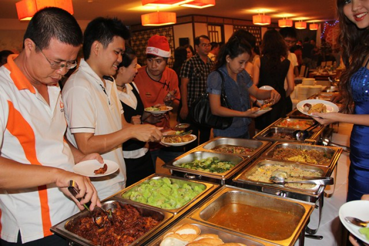 Dời ngày Tất Niên OSFI 2012 sang HÀM NGHI QUÁN 19h00 ngày Thứ Sáu 11/01. Đ/chỉ: 11 Hàm Ngh Dời ngày Tất Niên OSFI 2012 sang HÀM NGHI QUÁN 19h00 ngày Thứ Sáu 11/01. Đ/chỉ: 11 Hàm Ngh