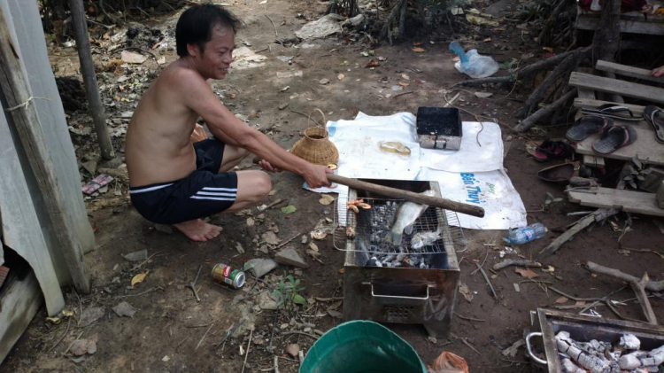 Du ngoạn trên biển bằng xuồng phao bơm hơi. Du ngoạn trên biển bằng xuồng phao bơm hơi.