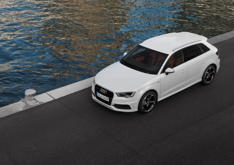 A3 SPORTBACK 2013 - S LINE - TCNG sắc sảo, thể thao hơn, công nghệ mới :)