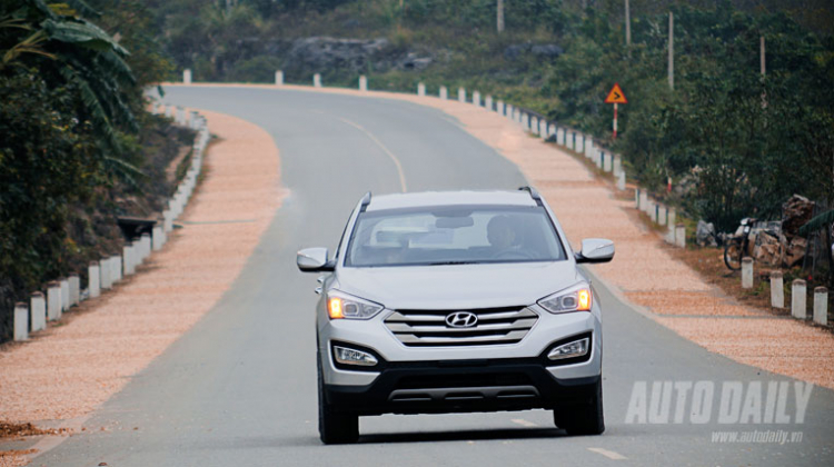 Đánh giá: Sức hấp dẫn từ Hyundai Santa Fe thế hệ mới Đánh giá: Sức hấp dẫn từ Hyundai Santa Fe thế hệ mới