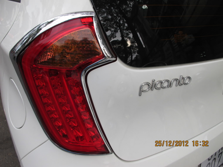 Show hàng 2 em Picanto trắng của anh Hải (Em đi đóng phí BTĐB và thay còi Denso- trang 29) Show hàng 2 em Picanto trắng của anh Hải (Em đi đóng phí BTĐB và thay còi Denso- trang 29)