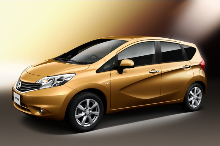 NISSAN NOTE đẹp, trẻ trung, nhỏ gọn :)