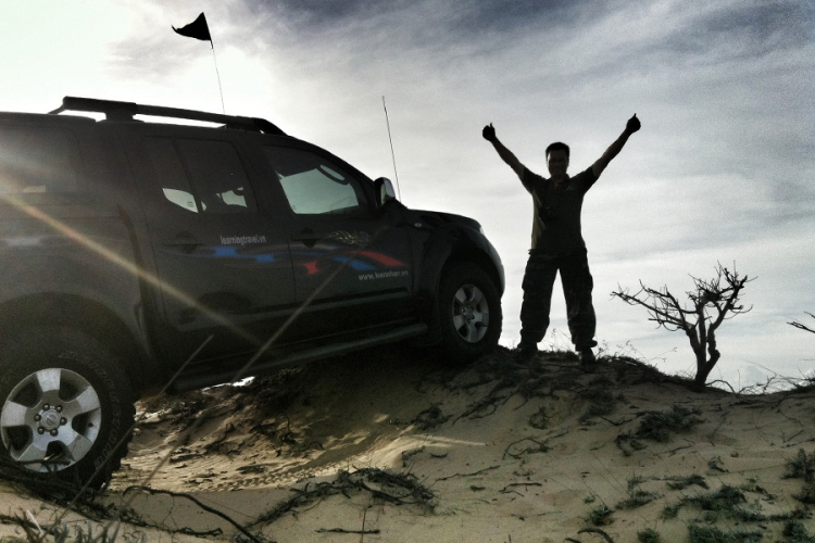 Thử sức “nàng” Navara của Nissan Thử sức “nàng” Navara của Nissan