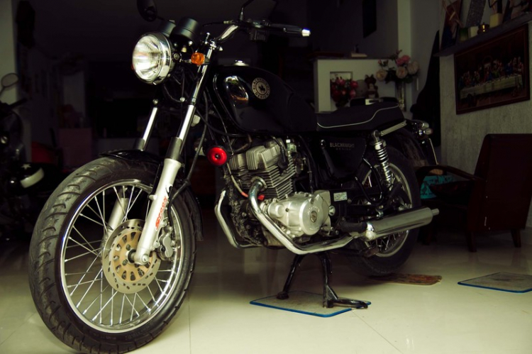 Honda CG125 hoặc CB125 lên dáng Triumph Bonneville