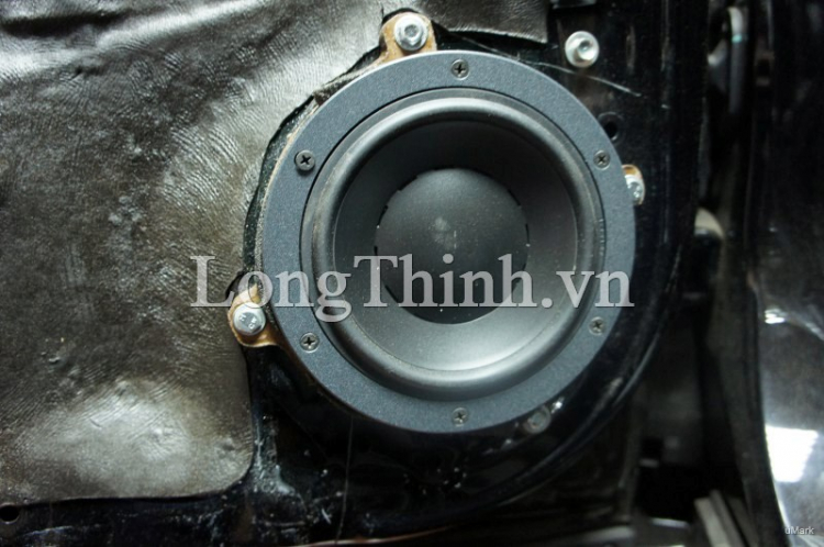 Hệ thống âm thanh Hi-end DYNAUDIO cho HONDA CRV