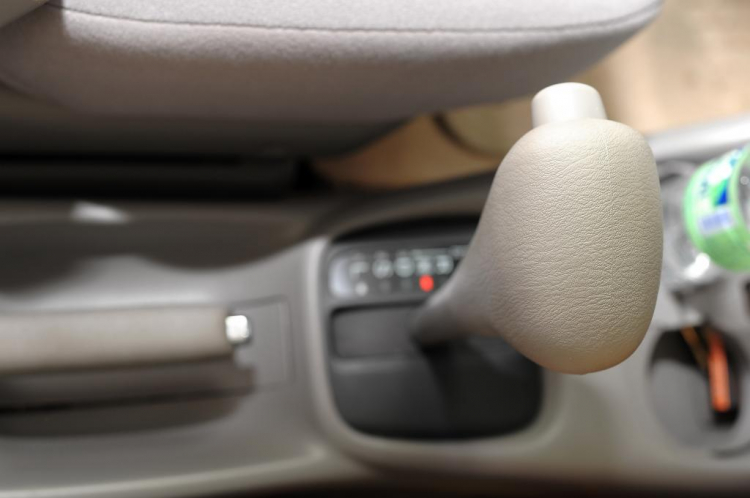 Cần tư vấn xe mazda premacy Cần tư vấn xe mazda premacy