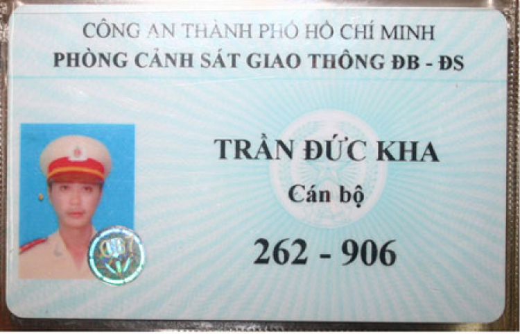 CSGT mang thẻ tuần tra mới có quyền dừng phương tiện