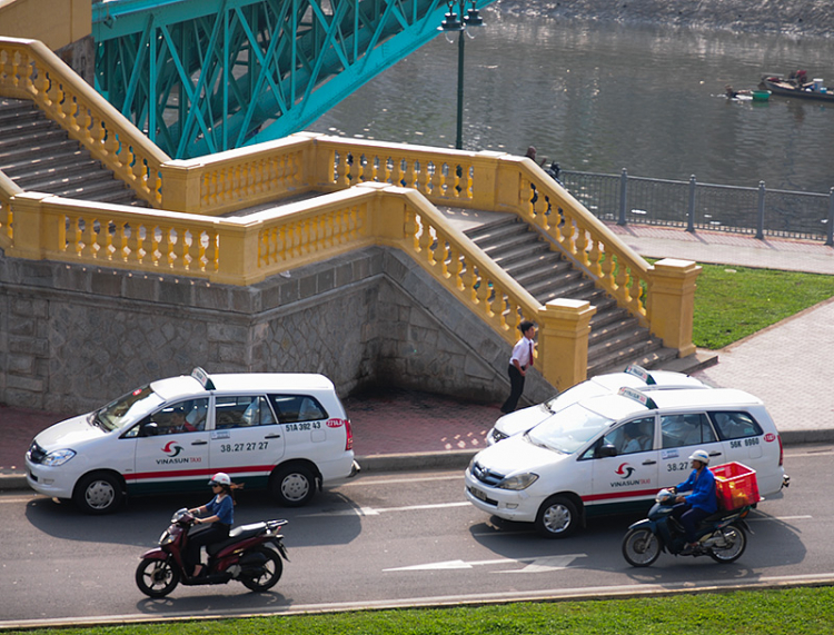 [Update Tr.25 - Vẻ đẹp của kv Cầu Mống] Tài xế VINASUN "hiếp dâm" tập thể di tích 108 tuổi