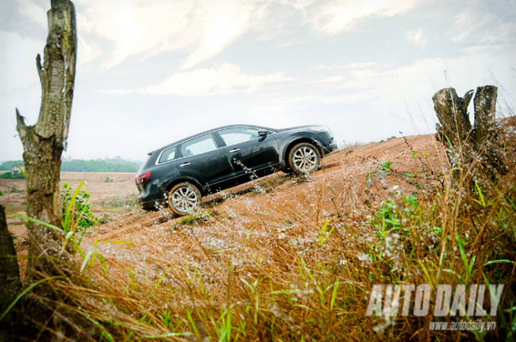 Ảnh đẹp Mazda tại buổi trải nghiệm ở Làng văn hóa Đồng Mô! Mời các cụ nghía ạ!