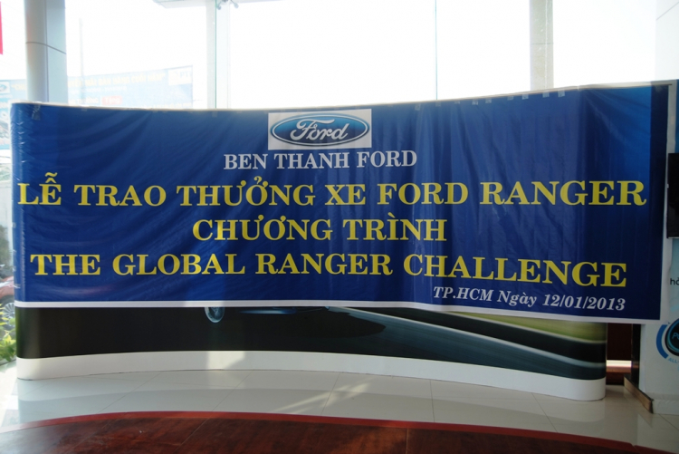 Khẩn, 9h sáng ngày mai 12/1  FFC sẽ đi nhận xe Ford Ranger