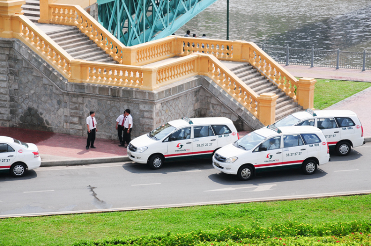 [Update Tr.25 - Vẻ đẹp của kv Cầu Mống] Tài xế VINASUN "hiếp dâm" tập thể di tích 108 tuổi