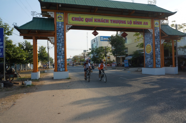 Đạp xuyên biên giới-Châu Đốc- Núi Sam- Takeo Đạp xuyên biên giới-Châu Đốc- Núi Sam- Takeo