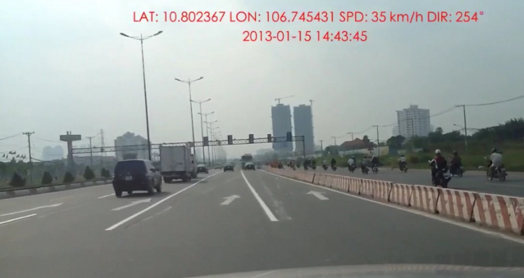 Ngã 3 Cầu vượt Cát Lái - Tại sao vẫn nhiều bác tài bị bắn hạ tại đây?