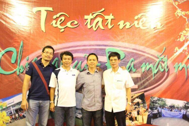 Tiệc tất niên FFC 19/1/2013 và Chia tay cũ-ra mắt mới BĐH FFC Tiệc tất niên FFC 19/1/2013 và Chia tay cũ-ra mắt mới BĐH FFC