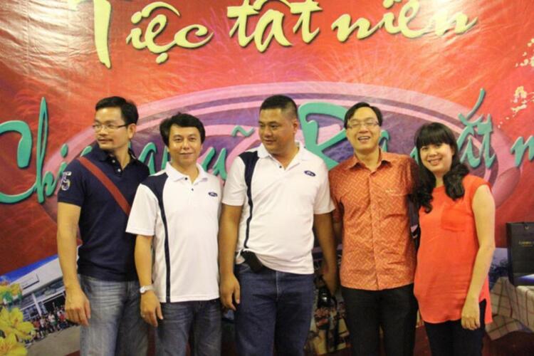 Tiệc tất niên FFC 19/1/2013 và Chia tay cũ-ra mắt mới BĐH FFC Tiệc tất niên FFC 19/1/2013 và Chia tay cũ-ra mắt mới BĐH FFC