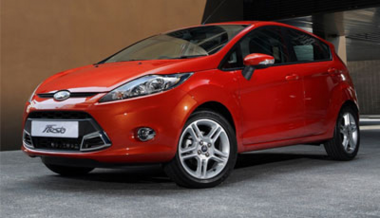 ford fiesta, mazda 2 hay huyndai accent ?