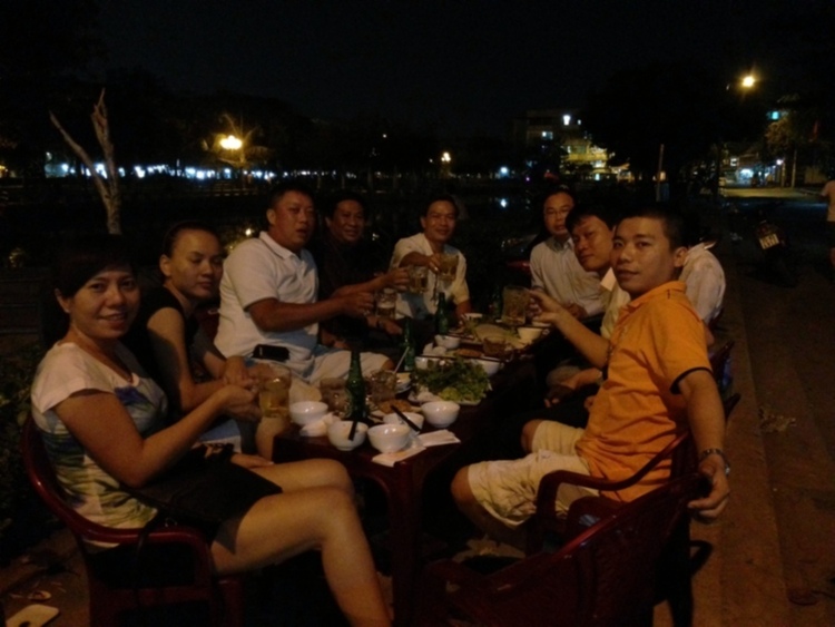 Thứ Ba: Ngày Hội Kết Nối Thành Viên