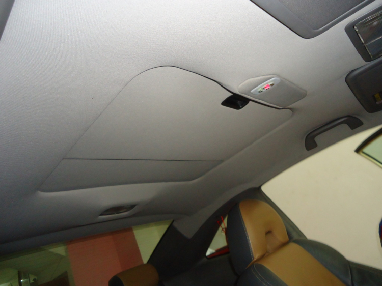 Hình ảnh Civic và CRV 2010 lên cửa sổ trời Sunroof