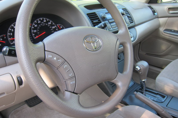 Anh em Camry 87-91 vô đây chơi Anh em Camry 87-91 vô đây chơi