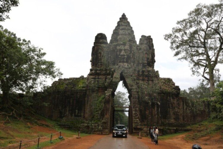 Tường thuật Hành Trình Di Sản Đền Preah Vihear – Angkor