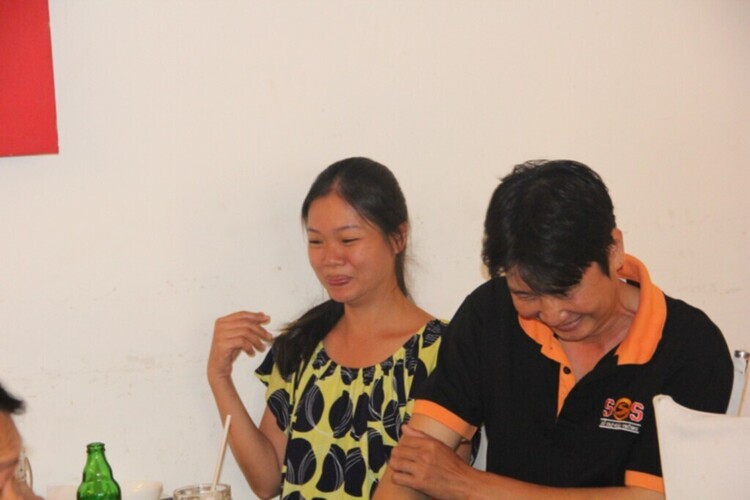 "S.O.S tất niên 2012, tân niên 2013" xin mời họp mặt! "S.O.S tất niên 2012, tân niên 2013" xin mời họp mặt!
