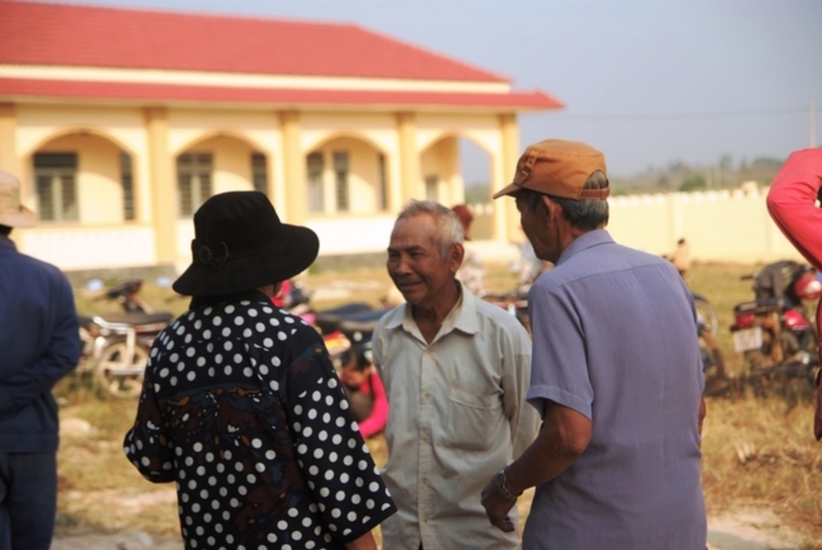 Khám từ thiện 27/1/2013