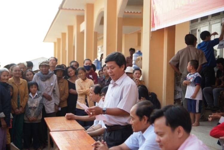 Khám từ thiện 27/1/2013