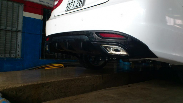 Rear Diffuser - cho Sonata - Còn một bộ duy nhất giá cực thơm