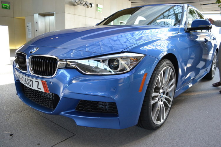 BMW 3-series F30 màu Frozen Blue