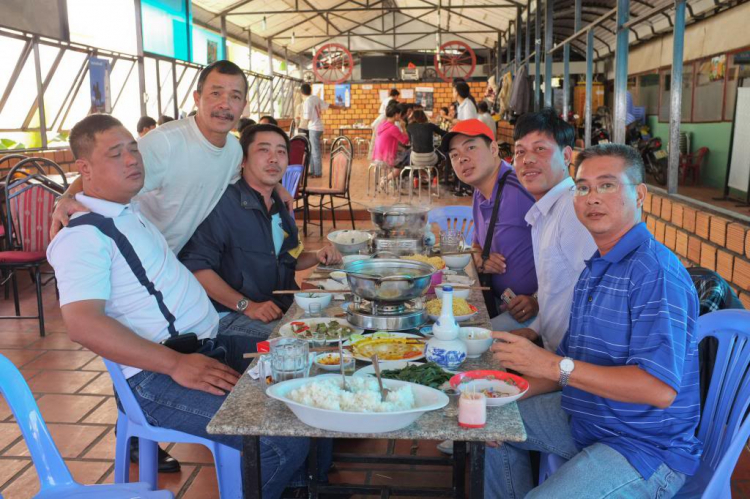 Lễ trao nhà tình thương tại Đà Lạt ngày 27/1/2013