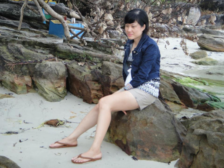 Du ngoạn trên biển bằng xuồng phao bơm hơi. Du ngoạn trên biển bằng xuồng phao bơm hơi.