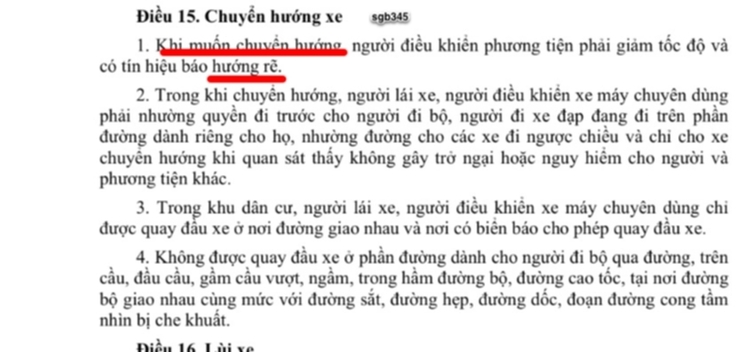 Không xi nhan đoạn dưới gầm cầu Sài Gòn