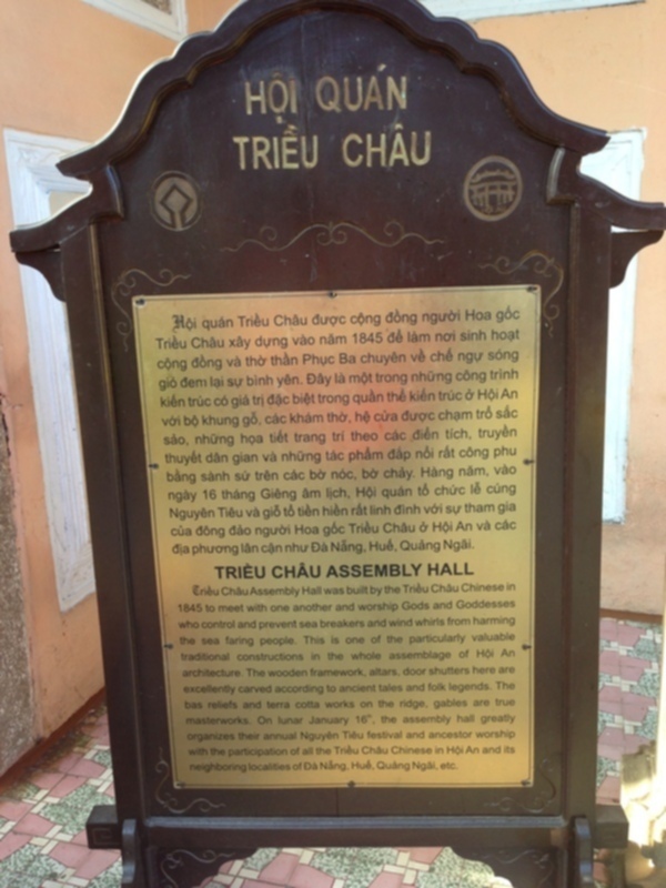 Xóm nhà lá du xuân 2013 miền Trung và Tây Nguyên.