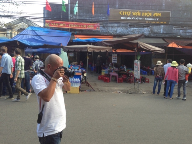 Xóm nhà lá du xuân 2013 miền Trung và Tây Nguyên.