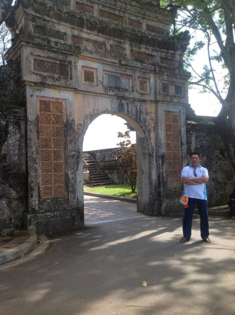 Xóm nhà lá du xuân 2013 miền Trung và Tây Nguyên.