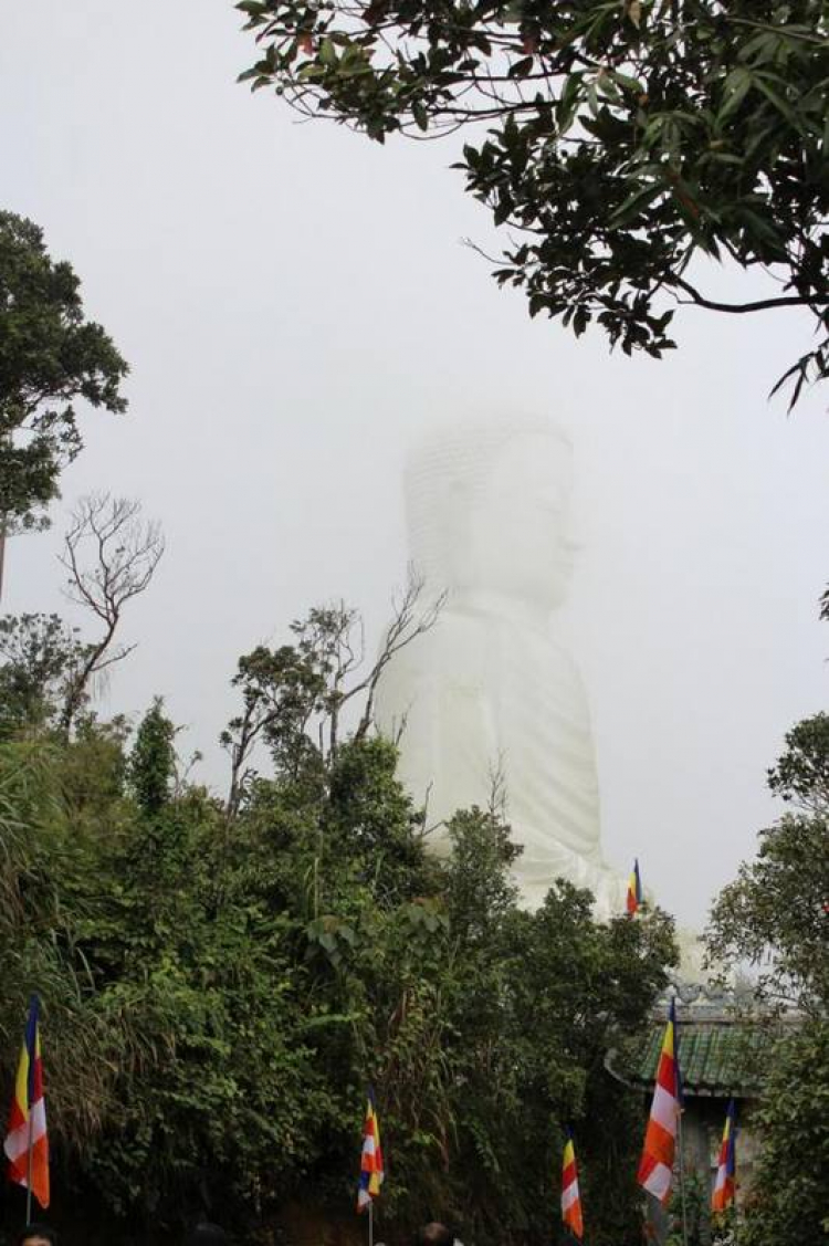 Xóm nhà lá du xuân 2013 miền Trung và Tây Nguyên.