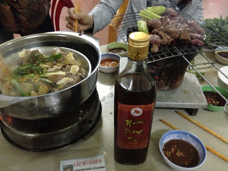 Xóm nhà lá du xuân 2013 miền Trung và Tây Nguyên.