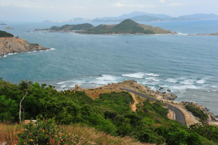 Cung đường biển từ Ninh Chữ đến Cam Ranh và khám phá Núi Chúa