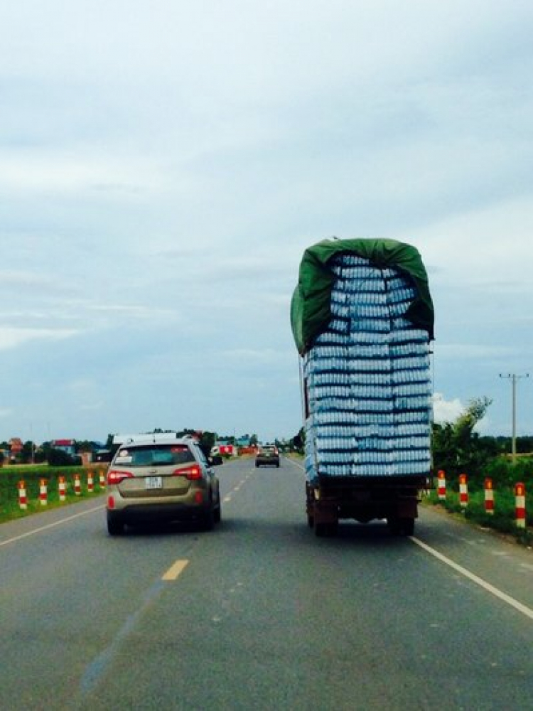 VÀI HÌNH ẢNH GIAO THÔNG CAMPUCHIA NHÂN CHUYẾN HÀNH TRÌNH DI SẢN ĐỀN PREAH VIHEAR 30/8-2/9/2014