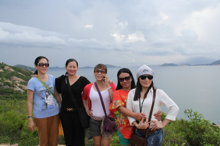 Vài hình ảnh về chuyến đi từ thiện đảo Bình Ba của FFC-29/8-31/8/14. Vài hình ảnh về chuyến đi từ thiện đảo Bình Ba của FFC-29/8-31/8/14.