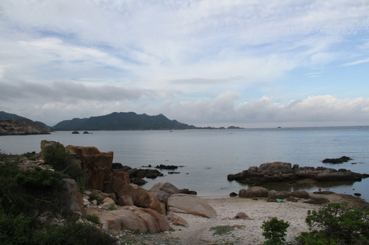 Vài hình ảnh về chuyến đi từ thiện đảo Bình Ba của FFC-29/8-31/8/14. Vài hình ảnh về chuyến đi từ thiện đảo Bình Ba của FFC-29/8-31/8/14.