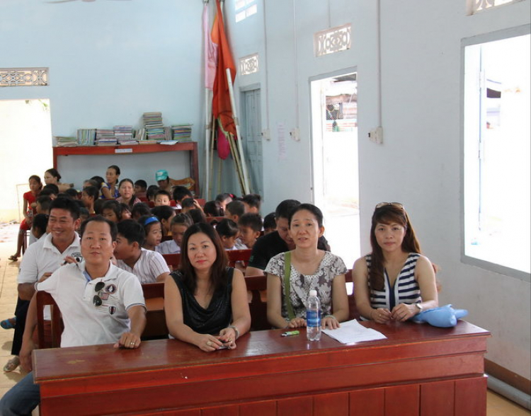Vài hình ảnh về chuyến đi từ thiện đảo Bình Ba của FFC-29/8-31/8/14. Vài hình ảnh về chuyến đi từ thiện đảo Bình Ba của FFC-29/8-31/8/14.